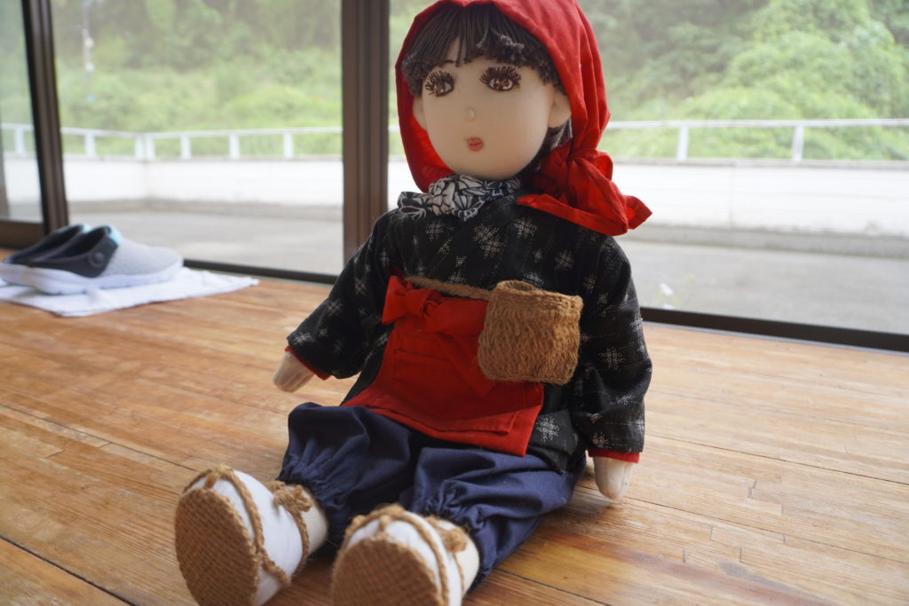五ヶ瀬のジャージー人形の高千穂お茶娘人形の画像2